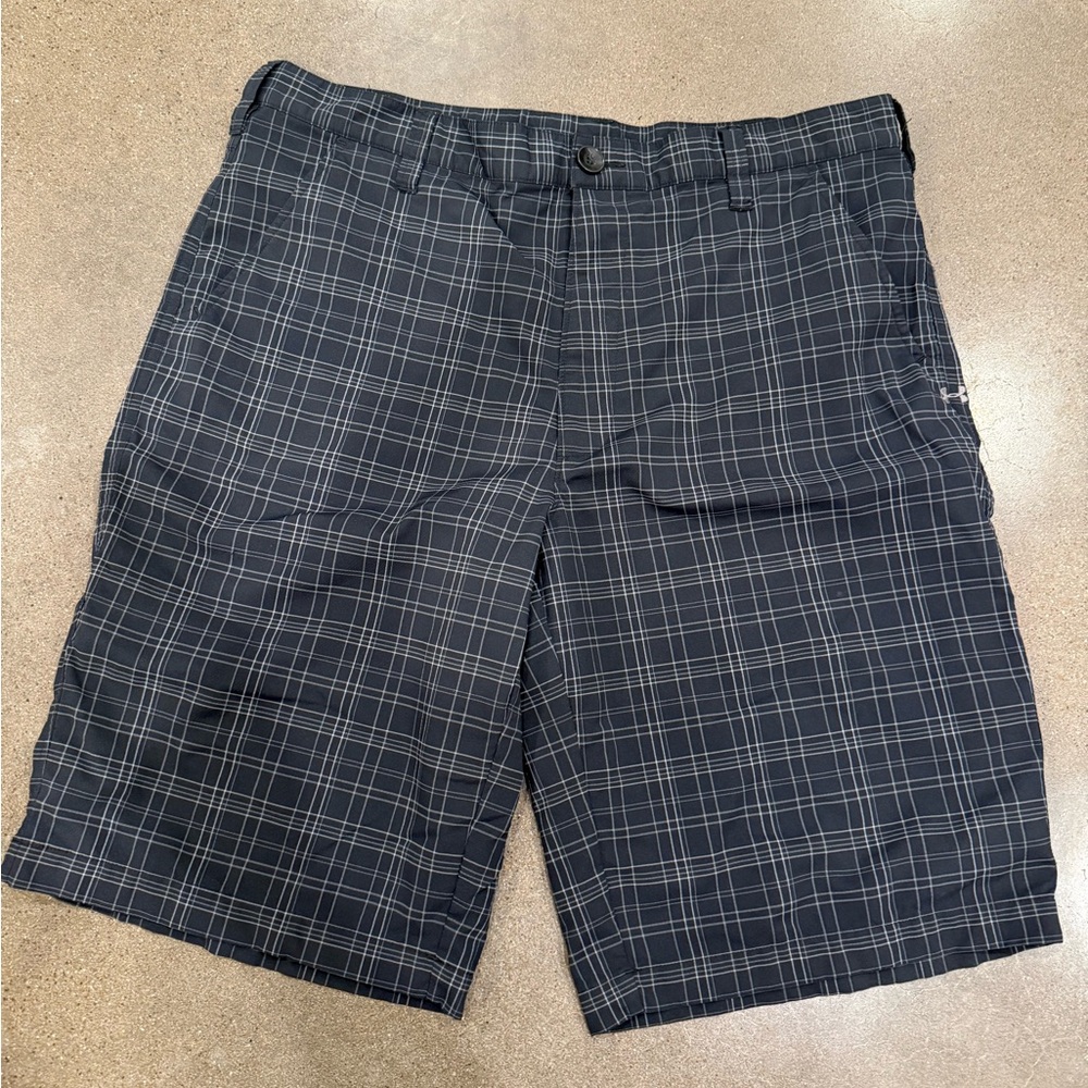 Under armour Men's Black Plaid Shorts